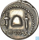 Romeinse Rijk, AR Denarius, 44-42 BC, Marcus Junius Brutus, mobile mint northern greece, 42 BC