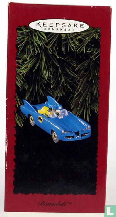 Keepsake Ornament Batmobile '68