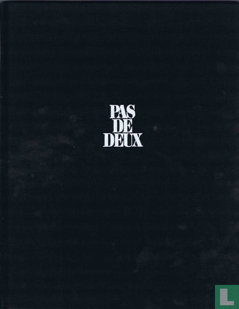 Pas de deux