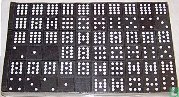 Double twelve dominoes