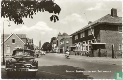 Stationsstraat met Postkantoor
