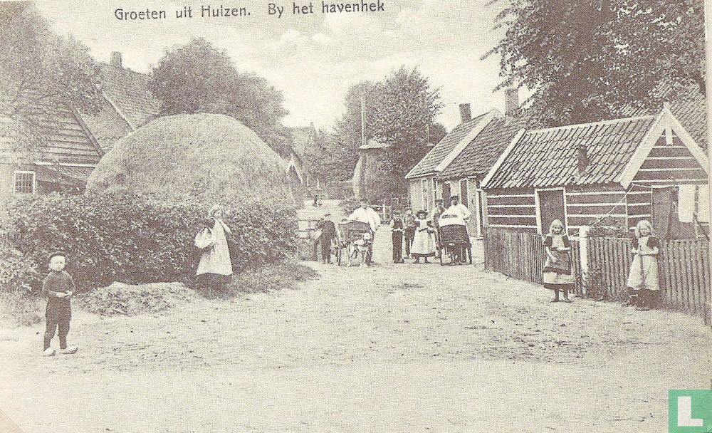 By het havenhek