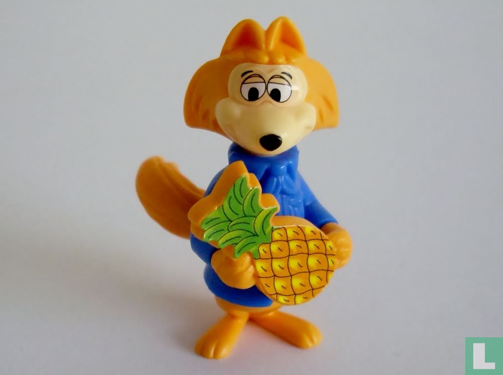 Fibber Fox with pineapple