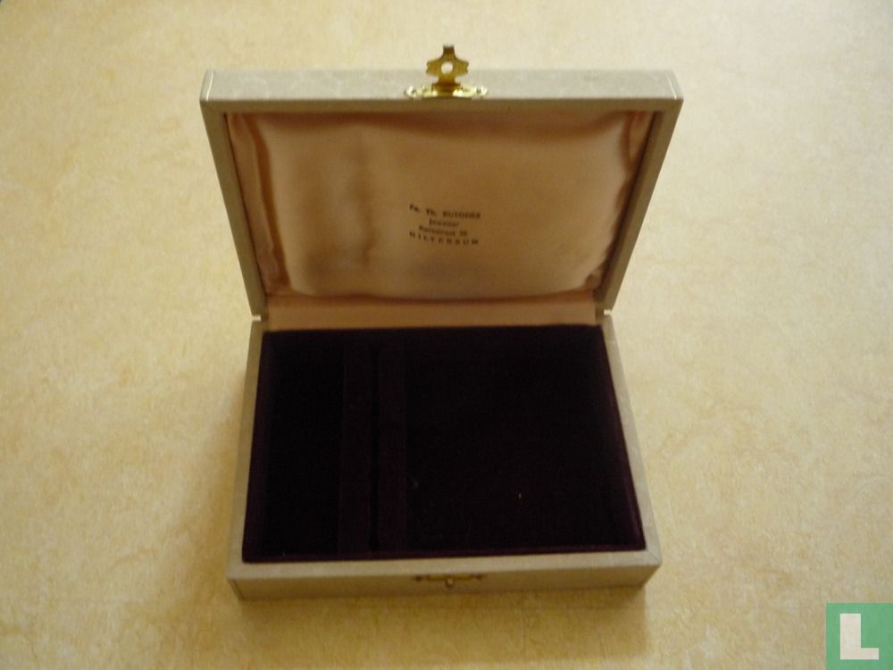Bijouterie box