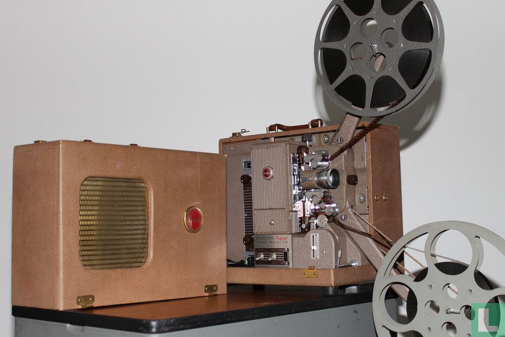 Kodascope Pageant model 1