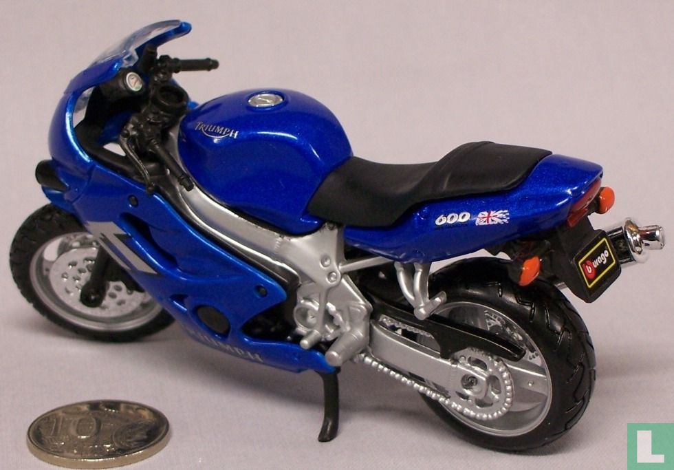 Triumph TT600