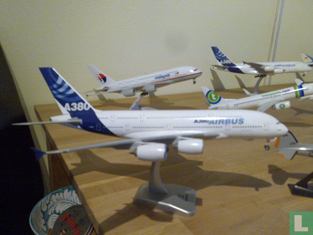Airbus A380-800