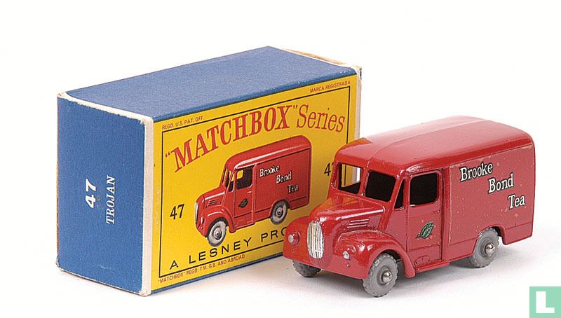 Trojan Van 'Brooke Bond Tea'