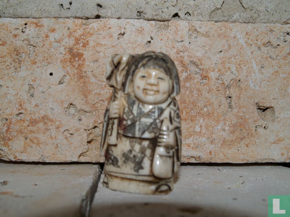 Netsuke Oxbone
