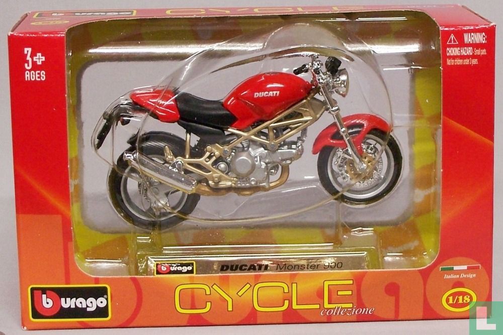 Ducati Monster 900