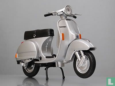 Vespa P150X