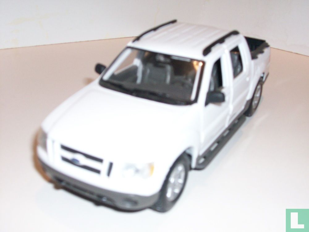 Ford Explorer Sport Trac