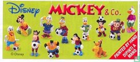 Mickey met voetbal