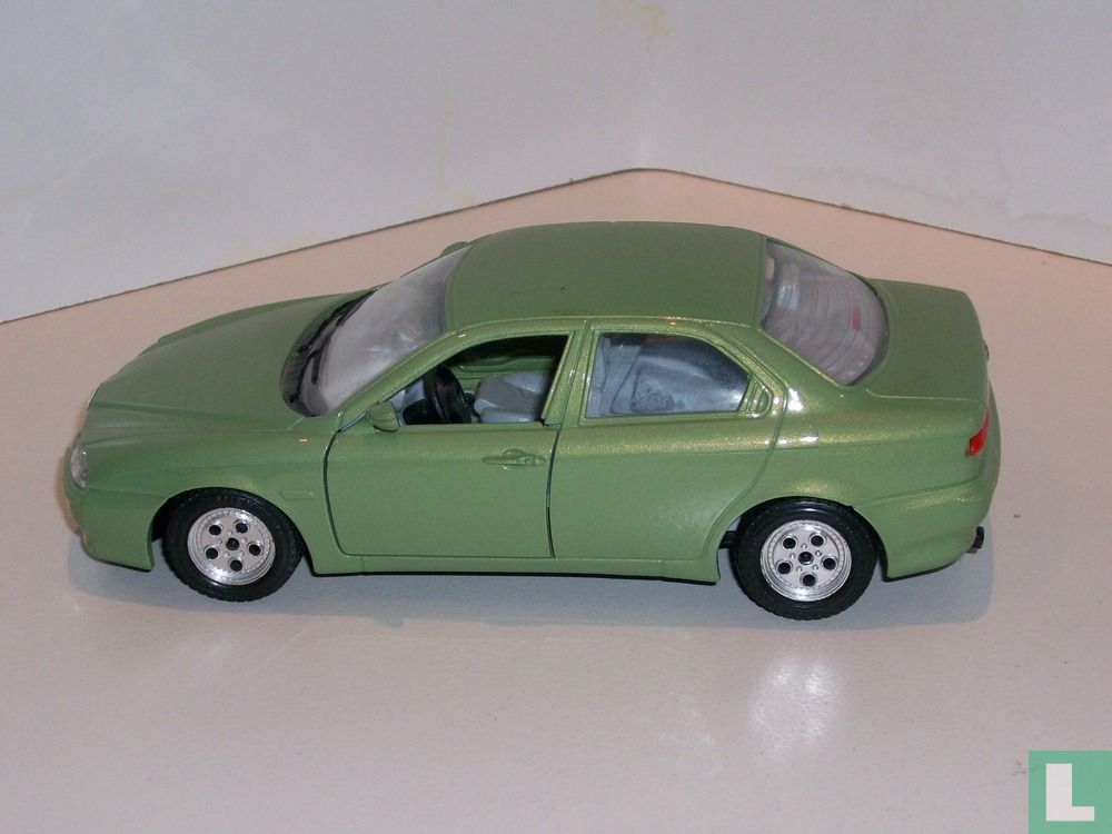 Alfa Romeo 156