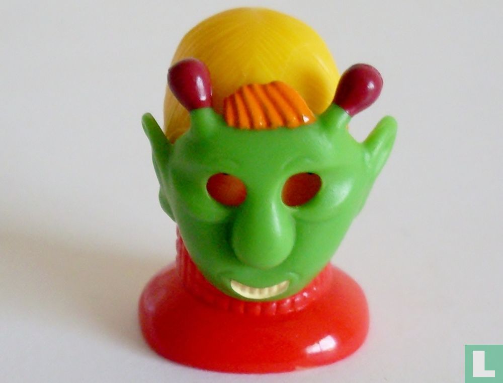 Alien mask