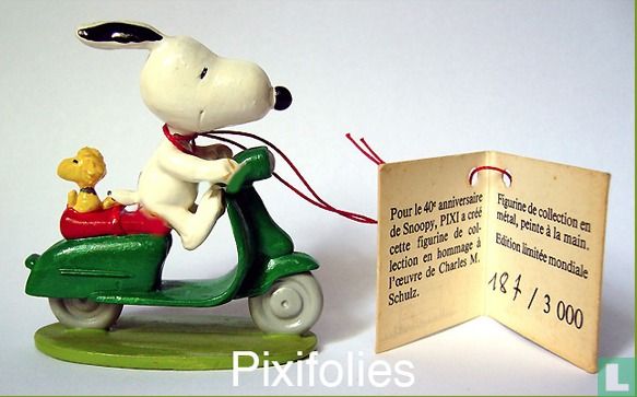 Forblive vurdere leksikon Snoopy and scooter (1990) - Peanuts - LastDodo