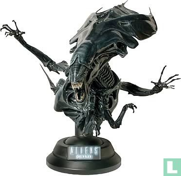 Alien Queen