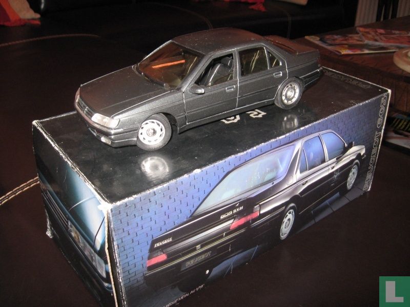 Peugeot 605