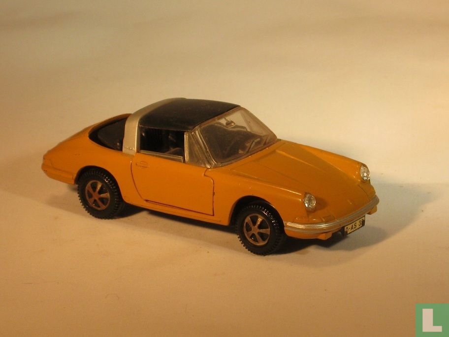 Porsche 911 Targa