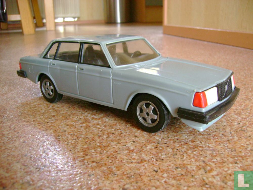 Volvo 244 GLT