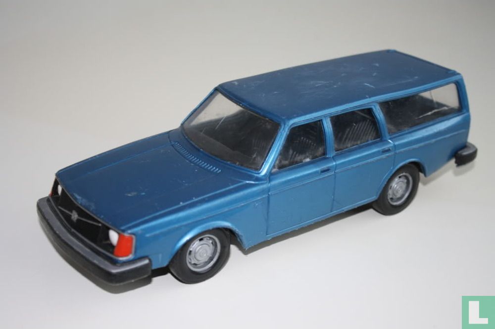 Volvo 245 DL