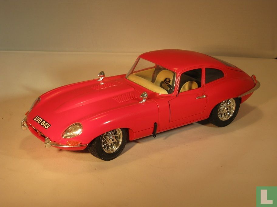 Jaguar E-type