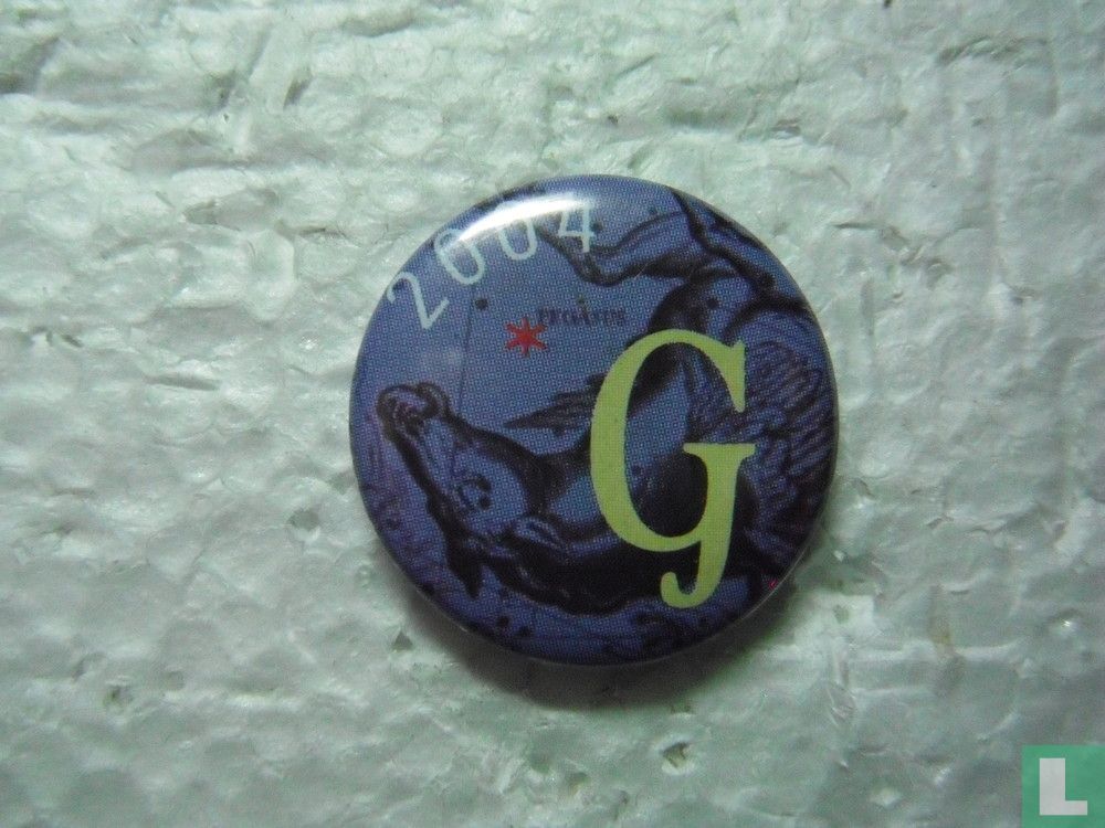 2004 G