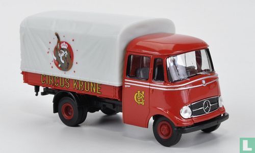 Mercedes-Benz L 319 'Circus Krone'