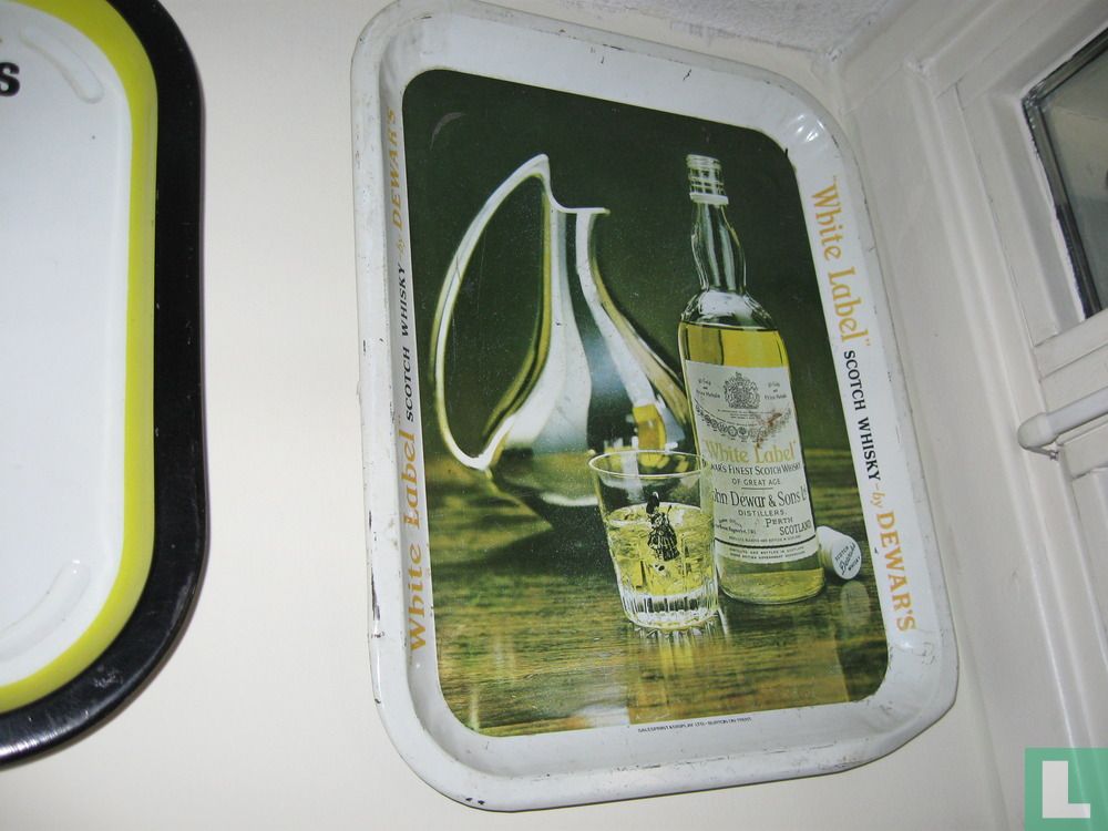 Dewar's White label