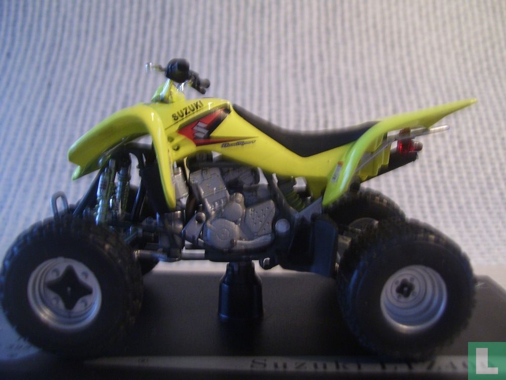 Suzuki LTZ400