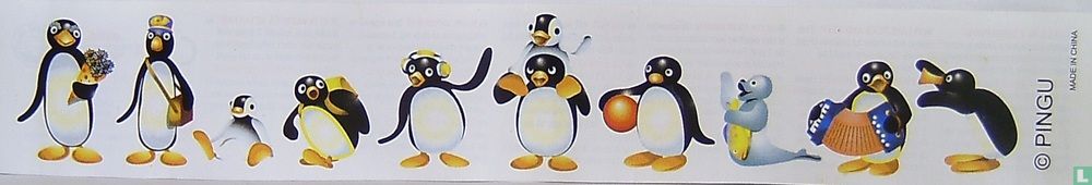 Penguin with ball
