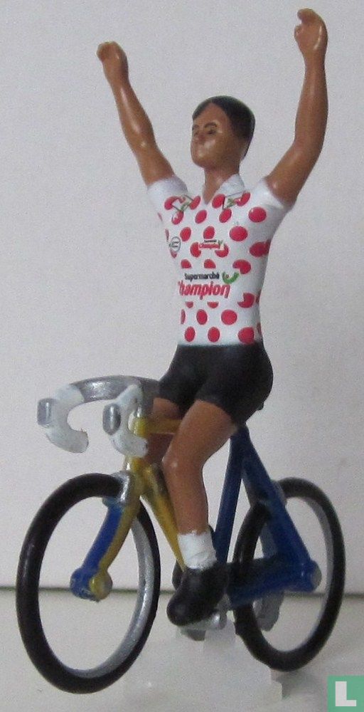 Polka dot-Jersey cyclist