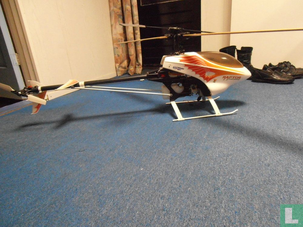 Model helicopter
