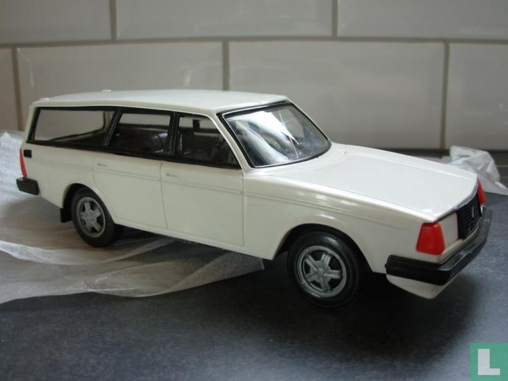 Volvo 245 GLT