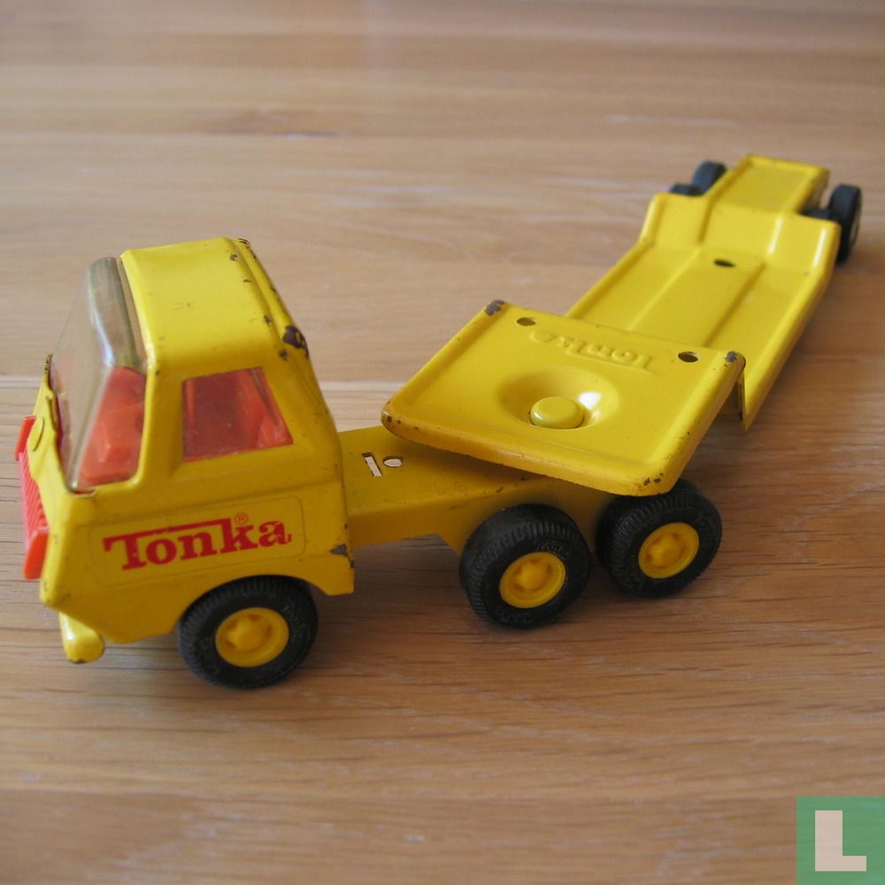 Lowboy