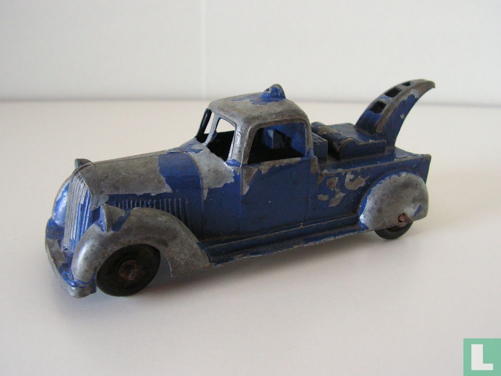 Breakdown Wrecker Truck