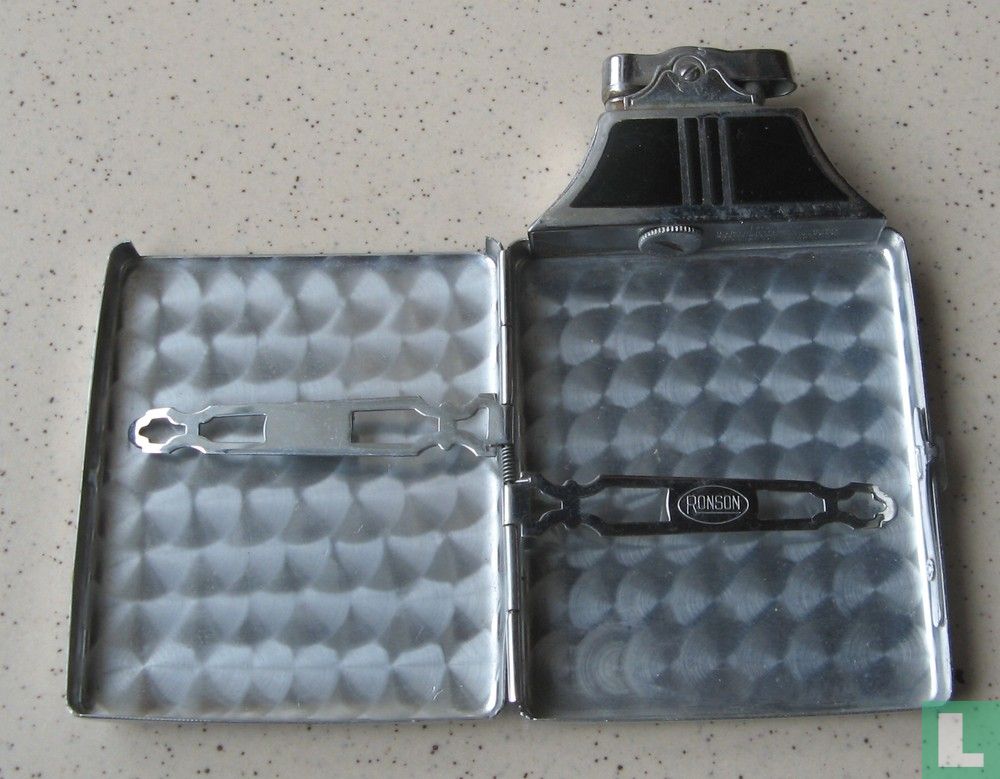 Ronson Mastercase in sigarettendoos