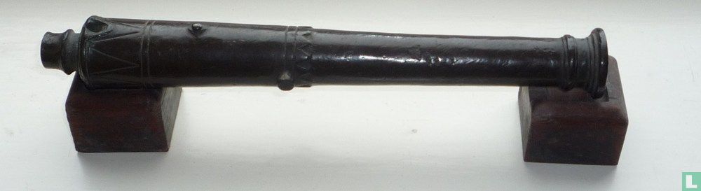 Cannon