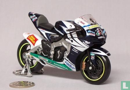 Honda RC212V #33 31560/2 (2007) - Maisto - LastDodo