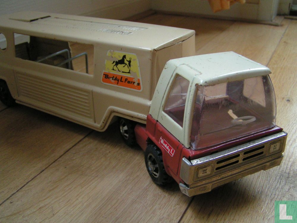 Horse Box