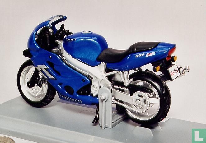 Triumph TT600