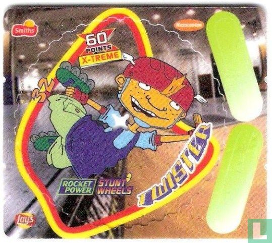 32  Twister