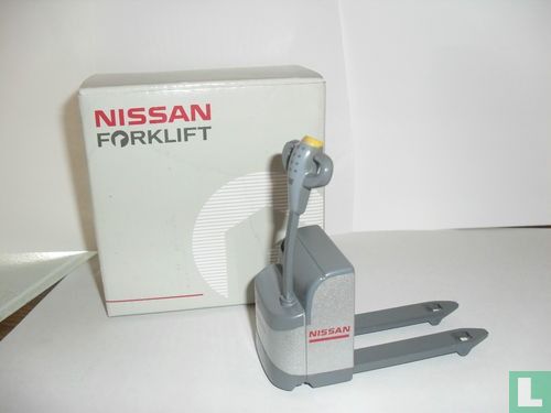 Nissan PLL-PLE