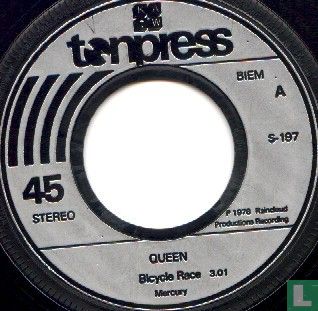Bicycle Race