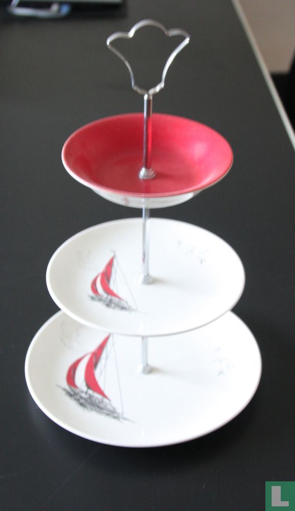 "Etagère "Red Regatta