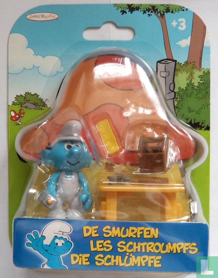 Handyman Smurf on table