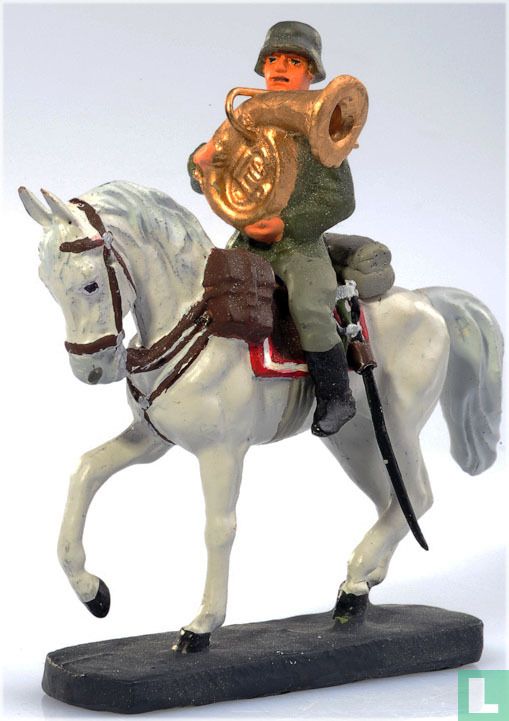 Duitse muzikant te paard