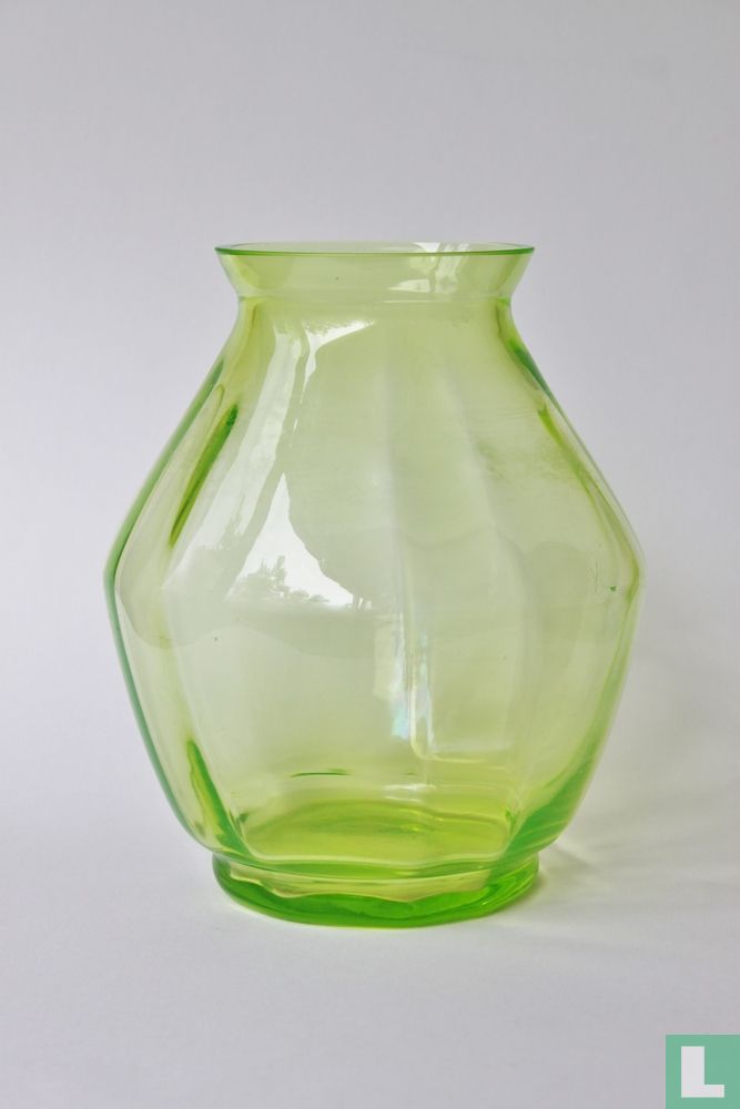 Pollux Vert-chine