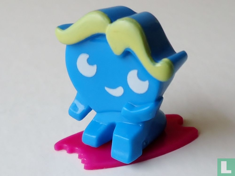Dylan (Blue)