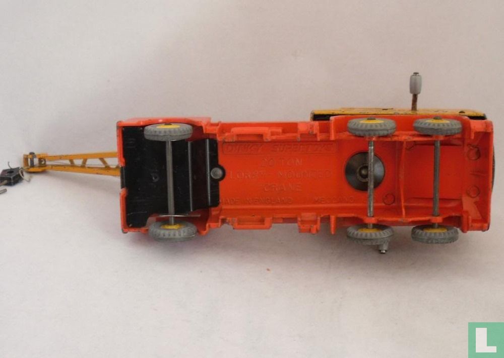 20-Ton Lorry-Mounted Crane 'Coles'